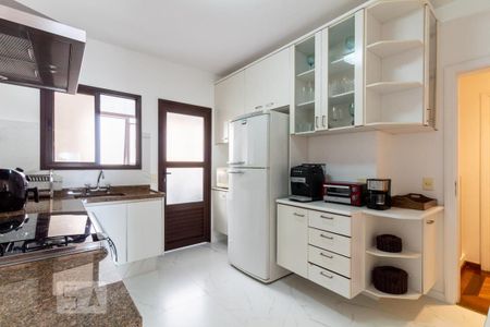 Apartamento à venda com 135m², 2 quartos e 2 vagasCozinha