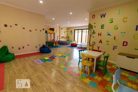 Apartamento à venda com 135m², 2 quartos e 2 vagasÁrea comum - Brinquedoteca