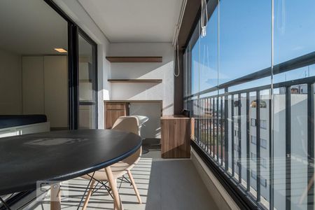 Studio para alugar com 35m², 1 quarto e 1 vagaVaranda