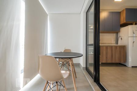 Studio para alugar com 35m², 1 quarto e 1 vagaVaranda