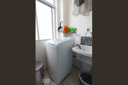 Apartamento à venda com 66m², 2 quartos e sem vagaLavaderia