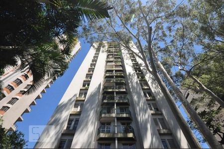 Apartamento à venda com 70m², 2 quartos e 2 vagasfachada