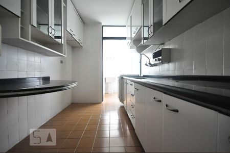 Apartamento à venda com 70m², 2 quartos e 2 vagascozinha
