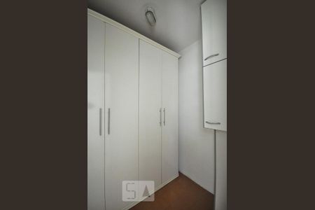 Apartamento à venda com 70m², 2 quartos e 2 vagasquarto de serviço