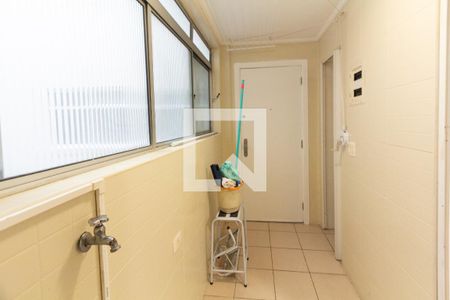 Apartamento para alugar com 103m², 2 quartos e 1 vagaÁrea de Serviço