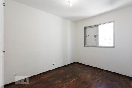Quarto 1 de apartamento para alugar com 2 quartos, 70m² em Campo Belo, São Paulo