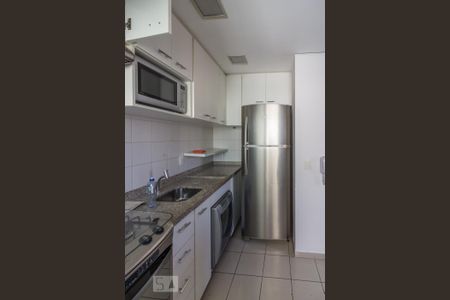 Cozinha de apartamento para alugar com 1 quarto, 65m² em Paraíso, São Paulo