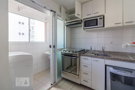 Cozinha de apartamento para alugar com 1 quarto, 65m² em Paraíso, São Paulo