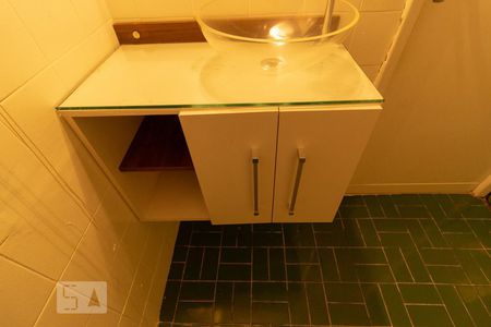 Banheiro de apartamento à venda com 1 quarto, 40m² em Campo Belo, São Paulo