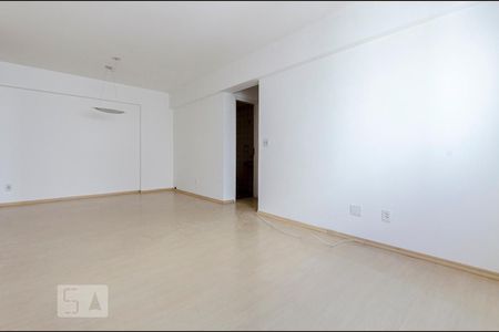 Sala de apartamento para alugar com 2 quartos, 95m² em Vila Madalena, São Paulo