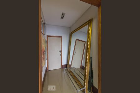 Entrada social de apartamento à venda com 3 quartos, 126m² em Campos Elíseos, São Paulo