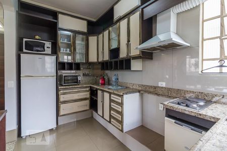 Apartamento à venda com 126m², 3 quartos e 1 vagaCozinha