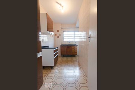 Cozinha de apartamento para alugar com 2 quartos, 70m² em Santana, São Paulo
