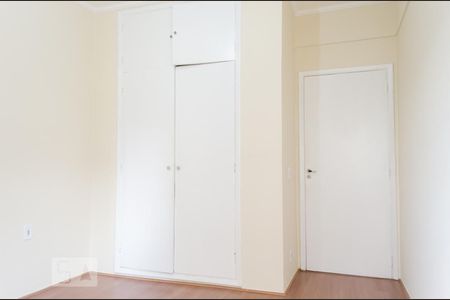 Quarto 2 de apartamento à venda com 4 quartos, 96m² em Cambuí, Campinas