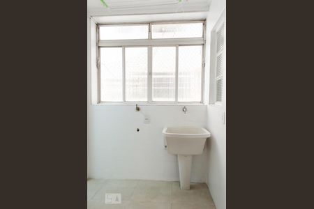 Apartamento à venda com 96m², 4 quartos e 1 vaga Apartamento à venda com 96m², 4 quartos e 1 vagaÁrea de serviço