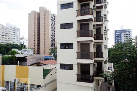 Vista da sacada de apartamento à venda com 4 quartos, 96m² em Cambuí, Campinas