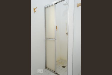 Apartamento à venda com 96m², 4 quartos e 1 vaga Apartamento à venda com 96m², 4 quartos e 1 vagaBanheiro