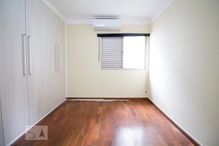 Apartamento à venda com 93m², 2 quartos e 1 vagaQuarto