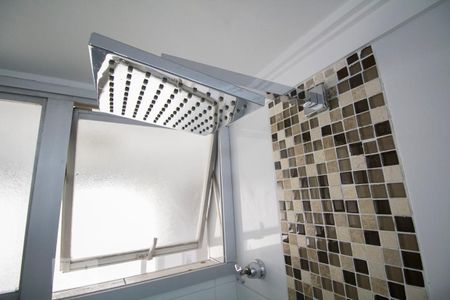 Chuveiro de apartamento à venda com 2 quartos, 93m² em Cerqueira César, São Paulo