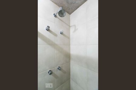 Studio para alugar com 32m², 1 quarto e 1 vagaBanheiro (Chuveiro)