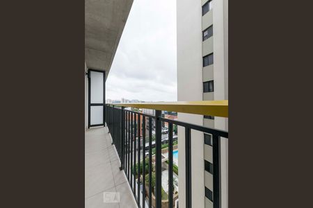 Varanda de kitnet/studio para alugar com 1 quarto, 32m² em Santo Amaro, São Paulo