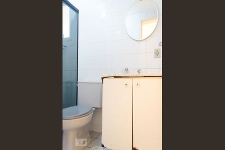 Banheiro social de apartamento para alugar com 3 quartos, 67m² em Vila Industrial, Campinas