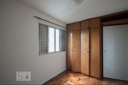 Quarto 3 de apartamento para alugar com 3 quartos, 68m² em Vila Mascote, São Paulo