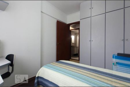 Apartamento à venda com 95m², 3 quartos e 2 vagasQuarto 2