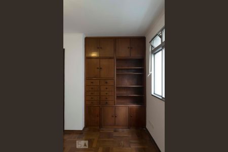 Sala (Armários) de apartamento para alugar com 4 quartos, 172m² em Vila Mariana, São Paulo
