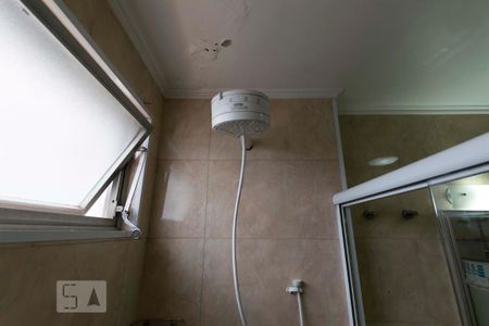 Apartamento para alugar com 172m², 4 quartos e 2 vagasBanheiro social (Chuveiro)