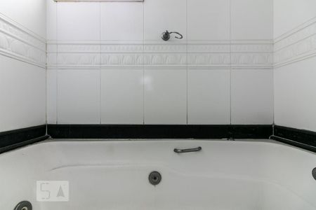 Apartamento à venda com 146m², 3 quartos e 3 vagasBanheiro