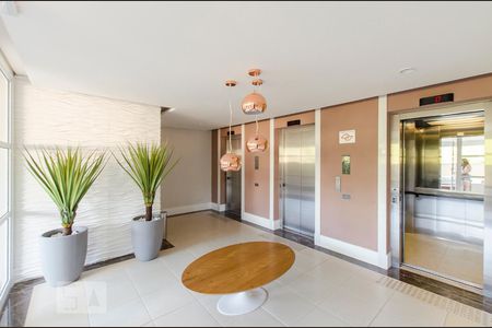 Apartamento à venda com 50m², 1 quarto e 2 vagasHall social