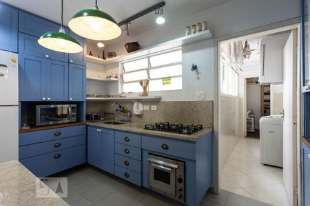 Apartamento à venda com 93m², 2 quartos e 1 vagaCozinha