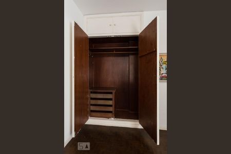 Apartamento à venda com 93m², 2 quartos e 1 vagaQuarto 1