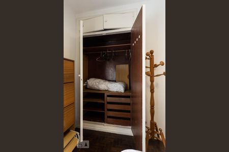 Apartamento à venda com 93m², 2 quartos e 1 vagaQuarto 2