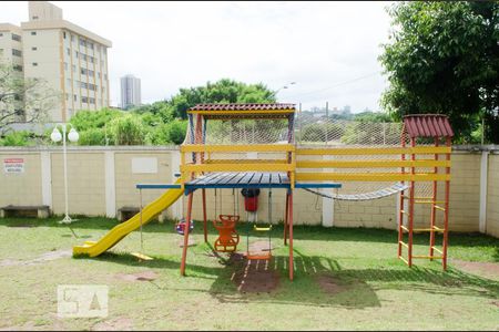 Apartamento para alugar com 45m², 2 quartos e 1 vagaDependências do prédio - playground
