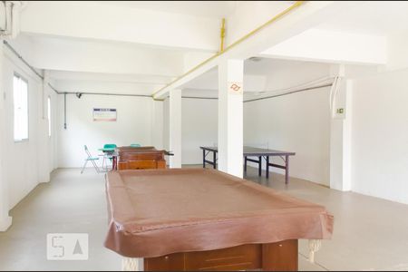 Apartamento para alugar com 45m², 2 quartos e 1 vagaDependências do prédio - salão de festas