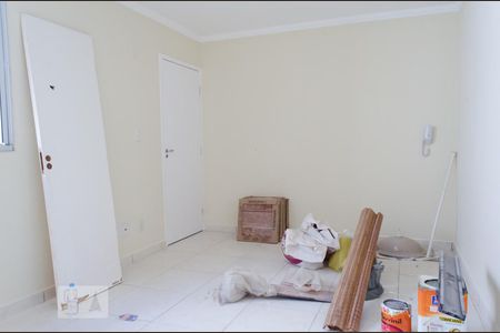 Sala de apartamento para alugar com 2 quartos, 45m² em Vila Industrial, Campinas