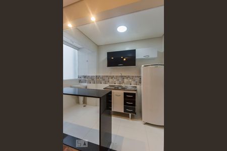 Cozinha de apartamento para alugar com 1 quarto, 42m² em Sumarezinho, São Paulo