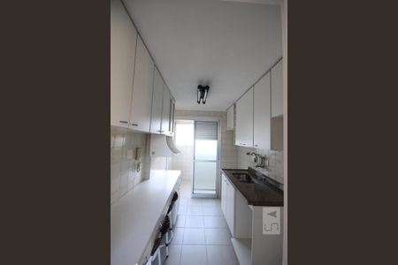 Apartamento à venda com 63m², 2 quartos e 1 vagaCozinha