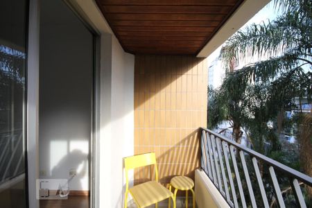 Apartamento à venda com 63m², 2 quartos e 1 vagaVaranda