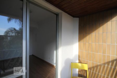 Apartamento à venda com 63m², 2 quartos e 1 vagaVaranda