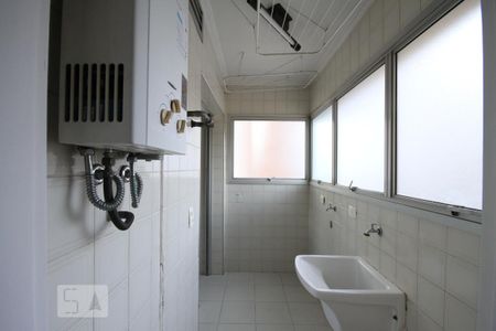 Apartamento à venda com 63m², 2 quartos e 1 vagaÁrea de Serviço