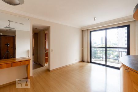 Sala de apartamento para alugar com 2 quartos, 65m² em Vila Olímpia, São Paulo