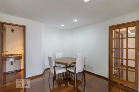 Apartamento à venda com 135m², 3 quartos e 2 vagasSala de Jantar