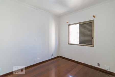 Apartamento à venda com 135m², 3 quartos e 2 vagasQuarto 2