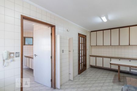 Apartamento à venda com 135m², 3 quartos e 2 vagasCopa