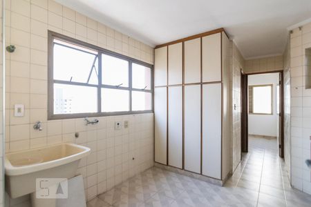 Apartamento à venda com 135m², 3 quartos e 2 vagasÁrea de Serviço