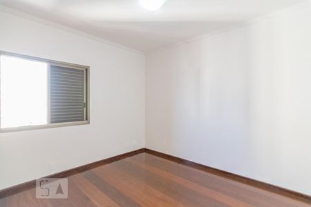 Apartamento à venda com 135m², 3 quartos e 2 vagasQuarto 1