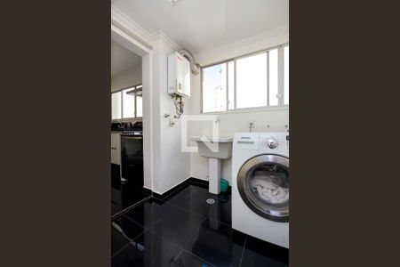 Apartamento à venda com 172m², 2 quartos e 1 vaga Apartamento à venda com 172m², 2 quartos e 1 vagaÁrea de Serviço